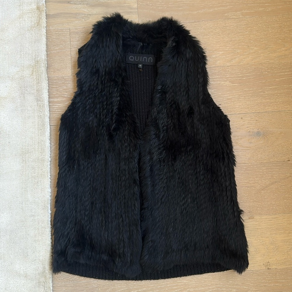 Black Fur and knit vest